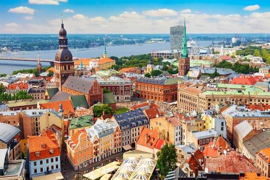 Латвія з початку осені припинила ввезення продуктів з РФ та Білорусі.