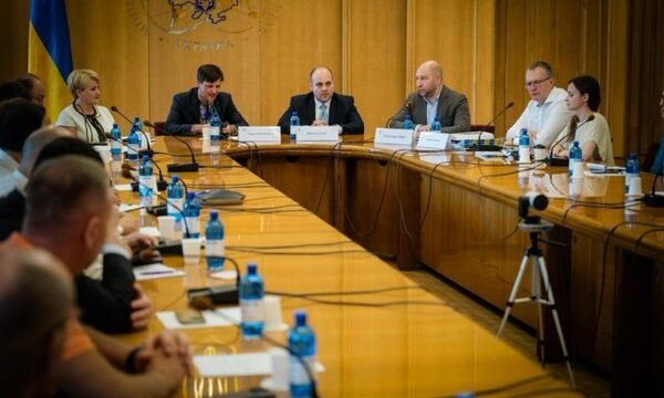 Україна та Польща вивчають варіанти відправки сільськогосподарських товарів через гавані Польщі