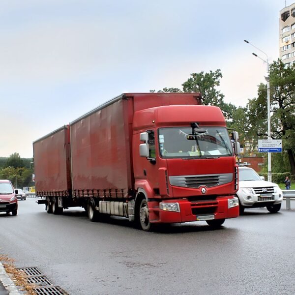 Обов’язковий тахограф для мікроавтобусів 2,5–3,5 тонн: 9 годин за кермом, 45 хвилин відпочинку
