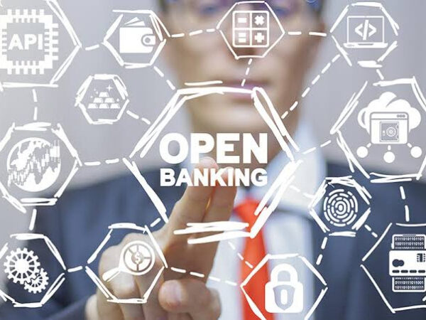 Ощадбанк, OTP та Sense Bank запровадили відкритий банкінг: які зміни для споживачів – Мінфін