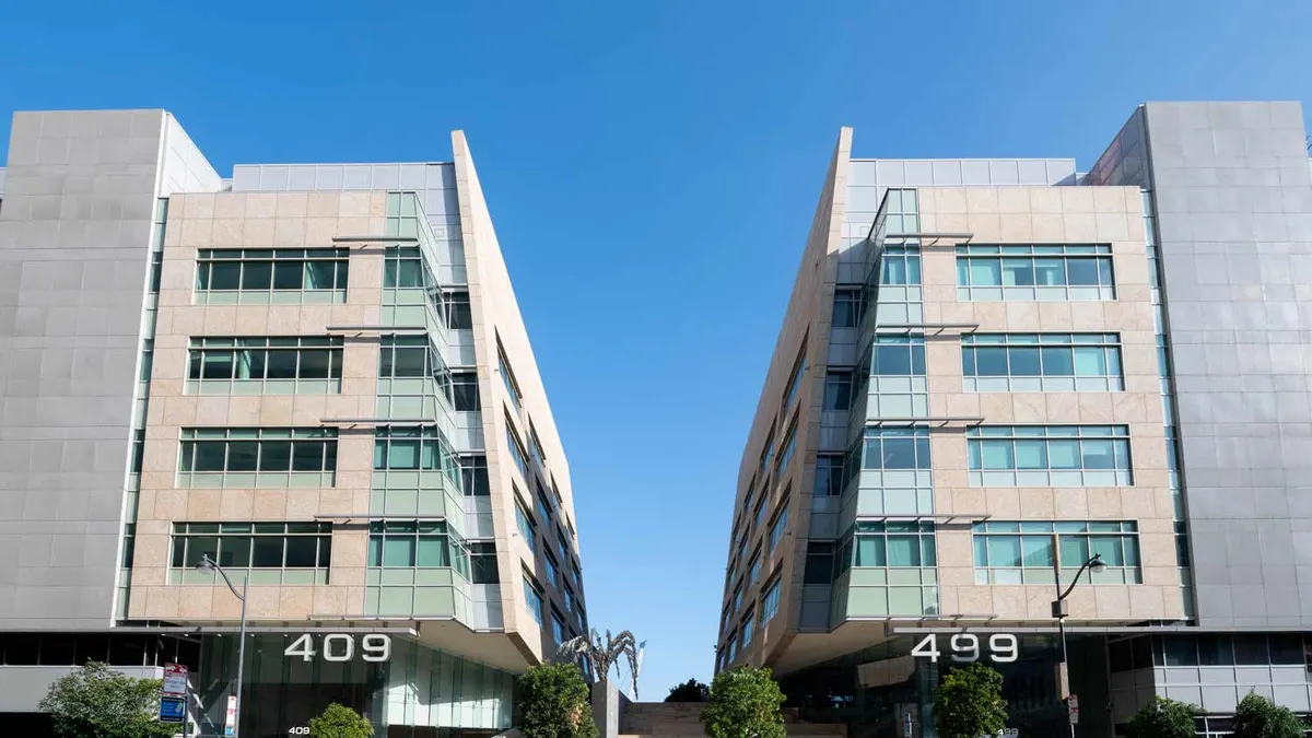 Suffolk wins $278M California university dental school project0