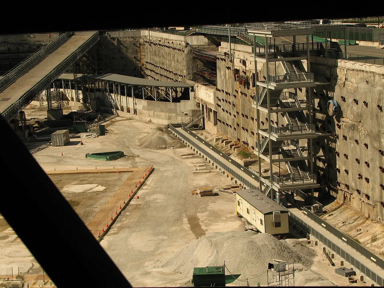 Rebuilding after 9/11 a ‘Herculean effort,’ AECOM Tishman execs say2