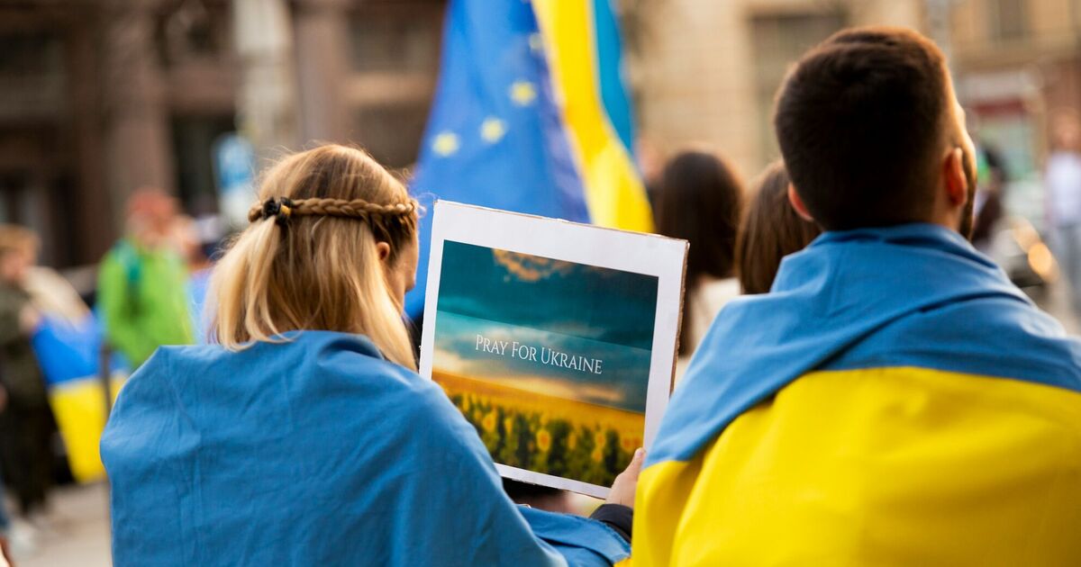 Ілюстрація біженців з України за кордоном