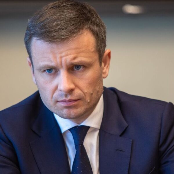 Жорстка економія в Україні: Марченко попереджає про можливі проблеми із зарплатами
