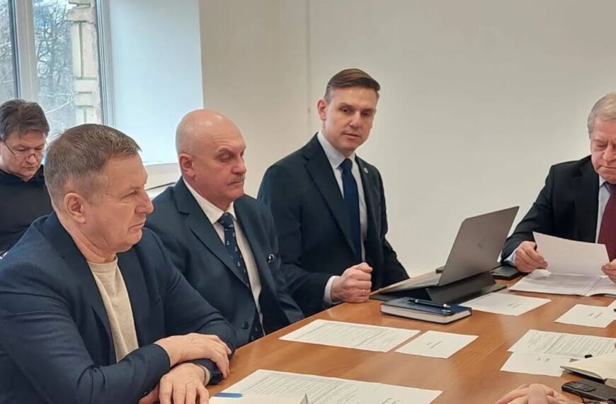 Регулятор судноплавства під прицілом через звинувачення, що загрожують портам та експорту