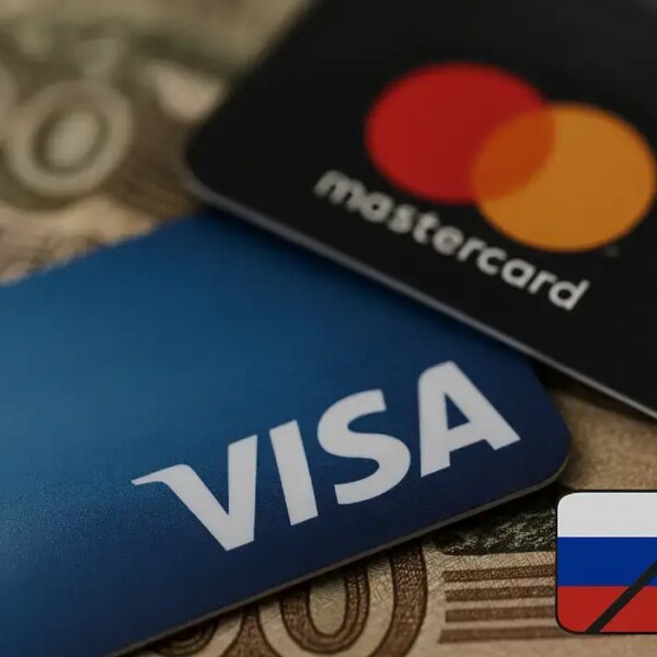 Visa та Mastercard йдуть з Росії: що це означає для українців