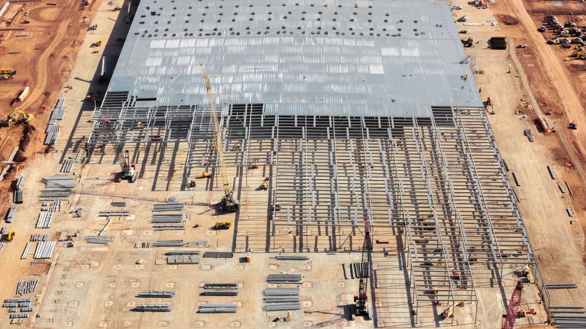 Data center employers face acute shortage of skilled workers, report finds0