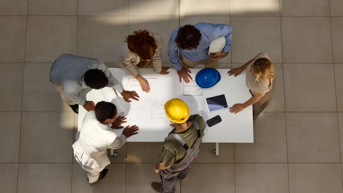 3 leadership phases define construction firms. Which one are you in?0