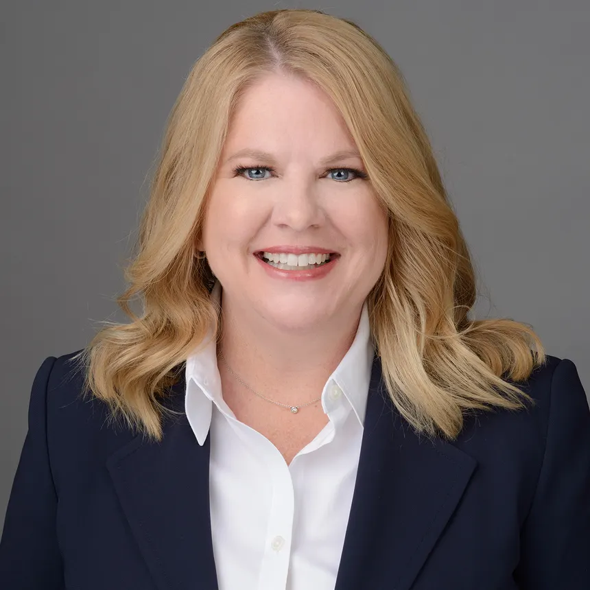 AECOM exec encourages other women in construction to embrace challenges1